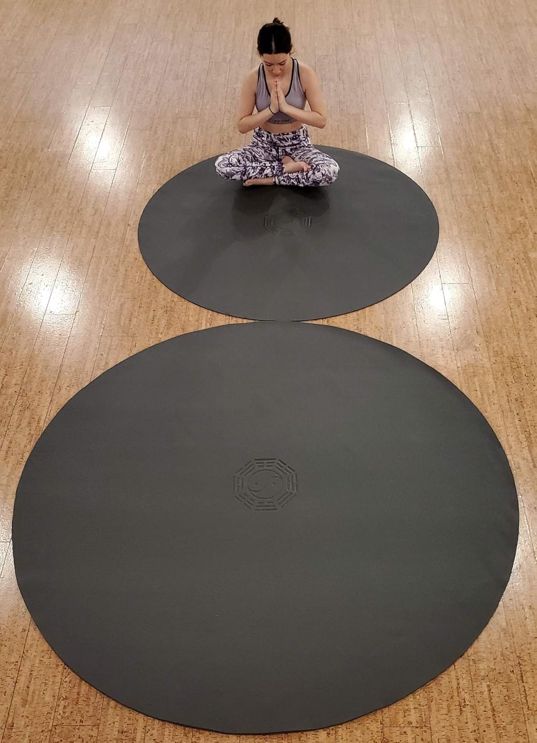 سجادة يوغا دائرية كبيرة من ماد - مراجعة Pilates Yoga And Tai Chi وسعره