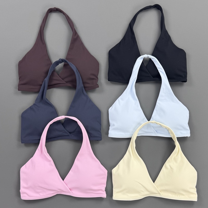 بلوزة رياضية نسائية برقبة هالت - مراجعة Yoga Strap Cotton وسعره